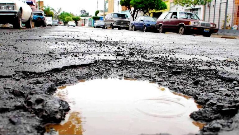 El Gobierno recortó casi $30.000 millones en…