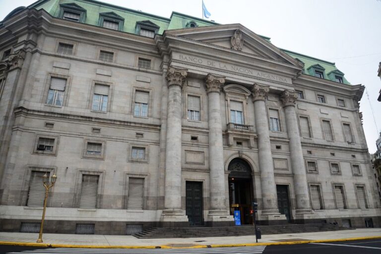 El Gobierno propone un “plan de…