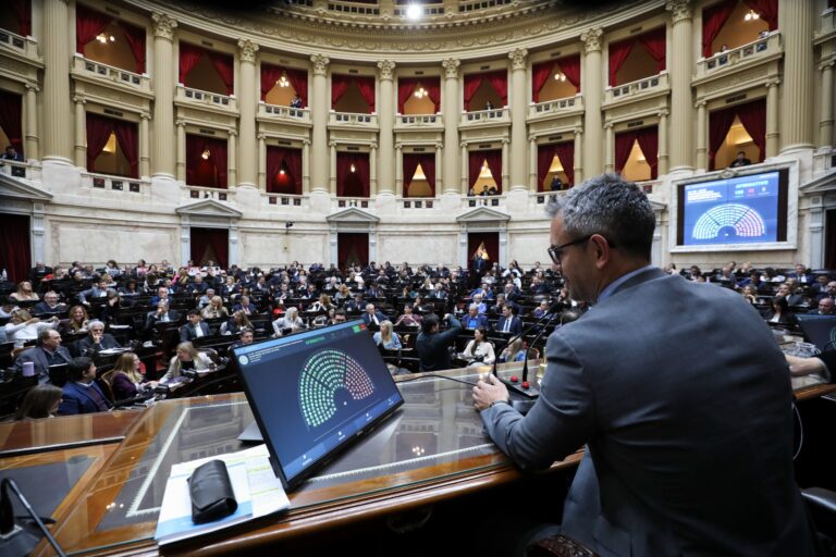 Diputados aprobó la “Ley Hojarasca” tras una…