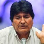 Evo Morales acusó a Javier Milei de apoyar la represión en Bolivia con el envío de armas