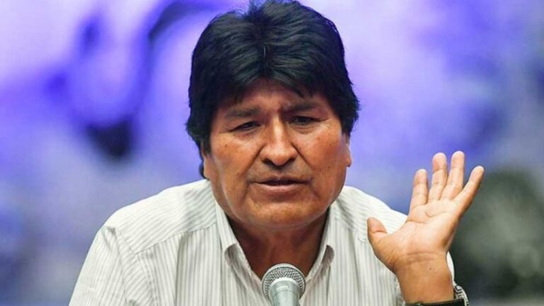Evo Morales acusó a Javier Milei de apoyar la…