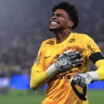 Se filmó esperando la convocatoria de Brasil al Mundial y su reacción se volvió viral