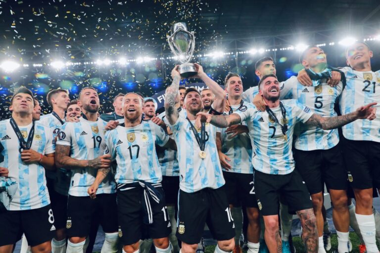 La Selección Argentina ya viaja rumbo al Mundial…