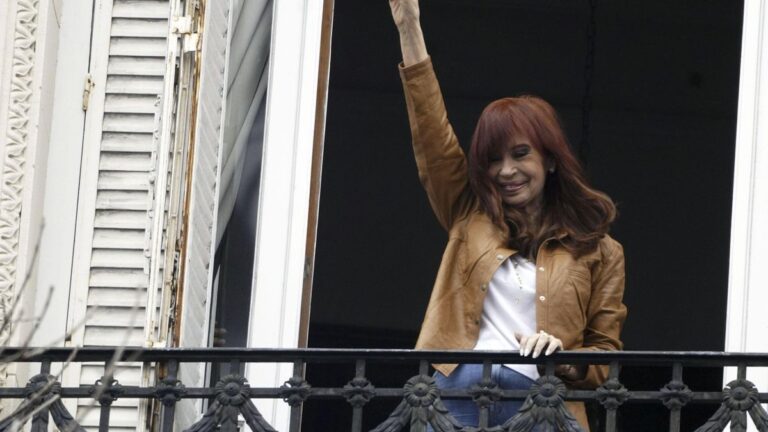 Cristina Kirchner presentó nuevo recurso para…