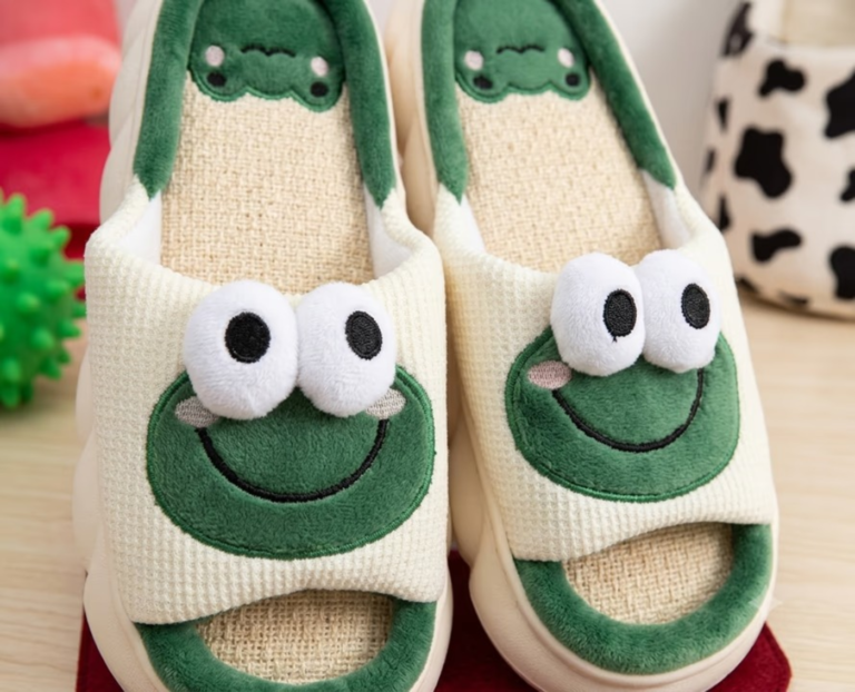Robó pantuflas del Sapo Pepe, latas de atún y…