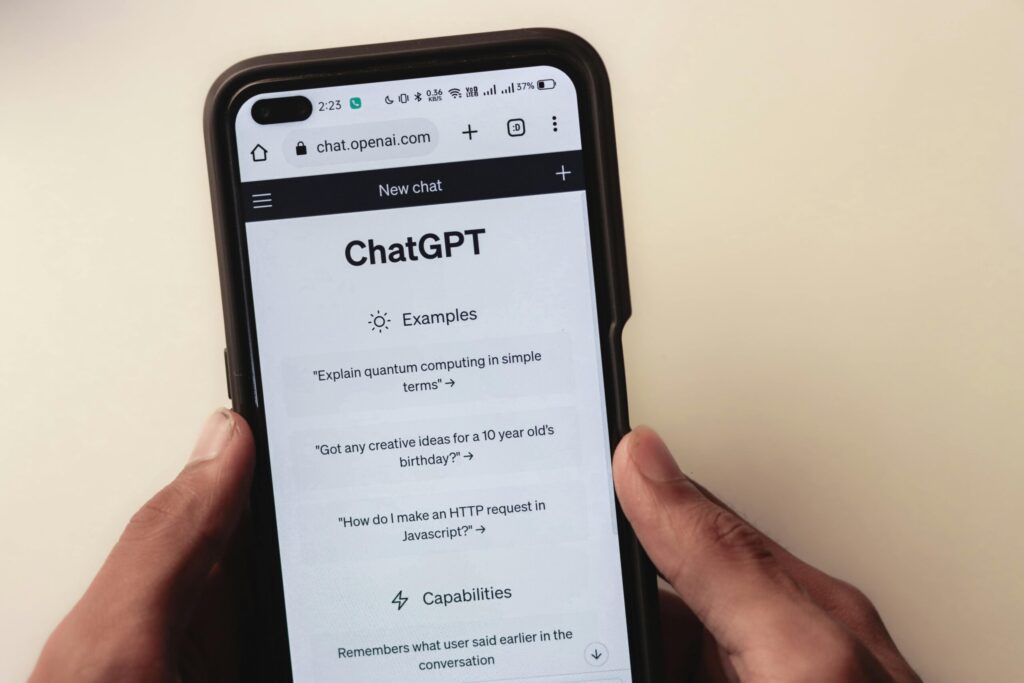 ChatGPT: los 5 prompts que recomiendan para obtener respuestas más claras y completas