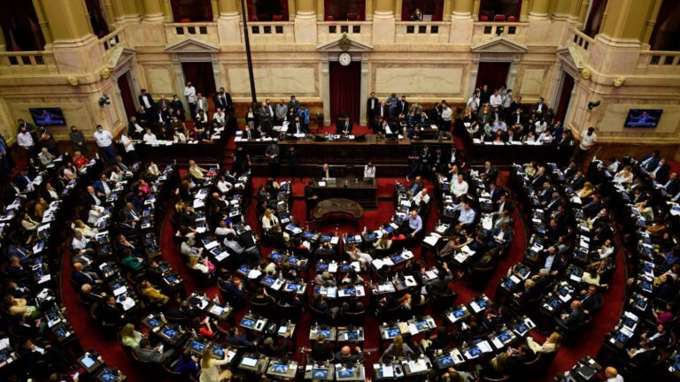 Congreso: Diputados debate los proyectos del…