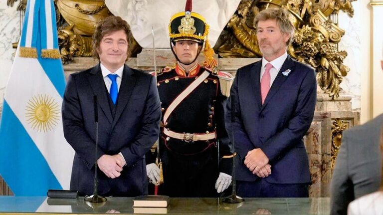Javier Milei flexibiliza por decreto la…