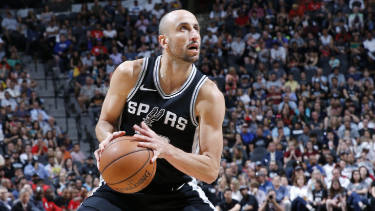 La nueva vida de Manu Ginóbili a los 48 años: del…