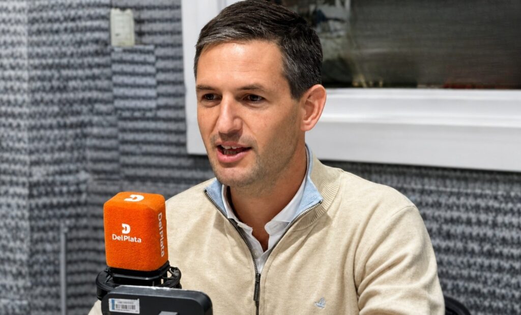 "El próximo gobernador debería salir de un municipio", aseguró Mantegazza.