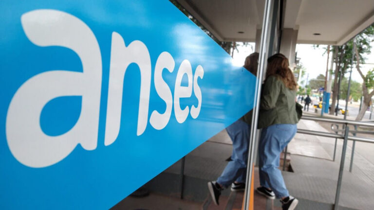 ANSES oficializó el aumento para jubilaciones y…