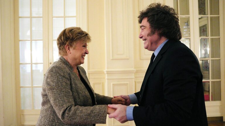 Georgieva sugirió que el dólar debería subir para…