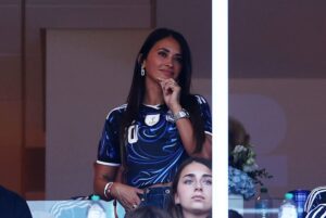 Antonela Roccuzzo deslumbró con su look en Argentina vs. Suiza por el Mundial 2026