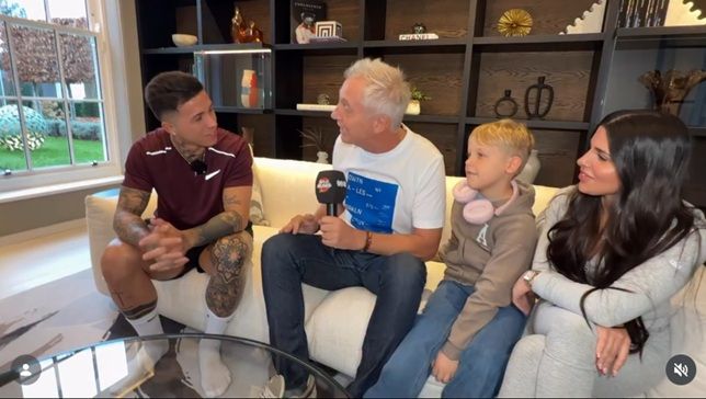 Mirko emocionó a Enzo. 