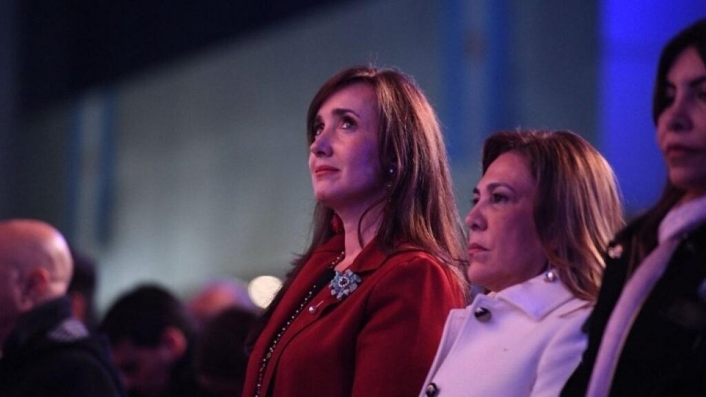 Villarruel volvió a diferenciarse de Milei y pidió “no dejar que las industrias mueran”