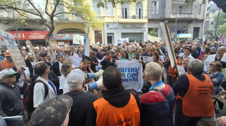 Conflicto con PAMI: sanatorios y clínicas alertan…
