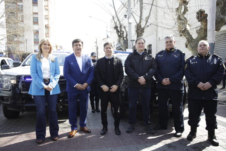 Kicillof y Espinoza sumaron patrulleros en La…
