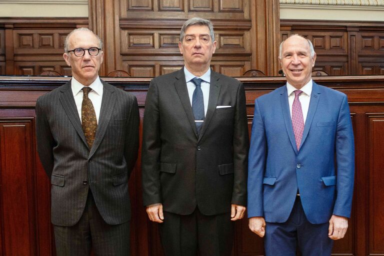 La Corte Suprema ordenó un protocolo médico para…