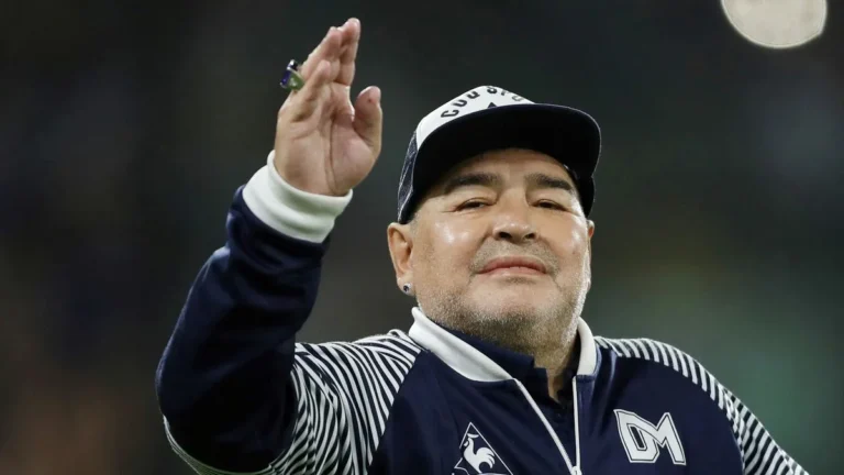 Juicio Maradona: declaran Covelli y Gallego,…