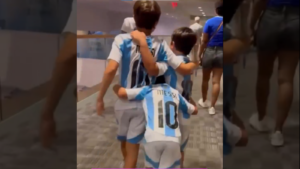 Retiro de Messi: el tierno abrazo de Thiago, Mateo y Ciro en el video de Antonela