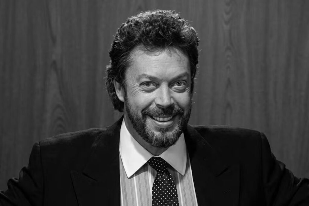 Murió Tim Curry, el actor que interpretó a Pennywise en “It”