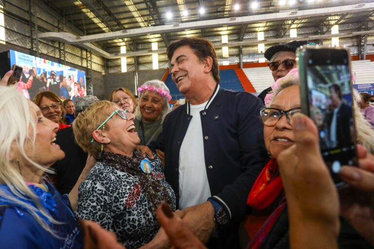 Fernando Espinoza: “Hoy un jubilado tiene…