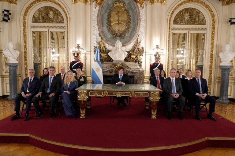 Javier Milei enviará al Congreso una batería de…