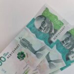 Aumento salarial: proyectan salario mínimo de $2.100.000 en Colombia para el año 2027