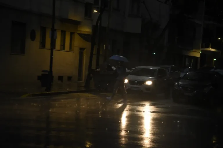 Siguen las lluvias y ráfagas de viento en el…