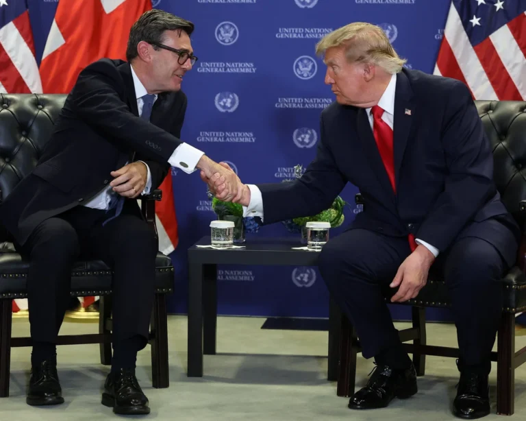 Burnham ratificó ante Trump el respaldo británico…