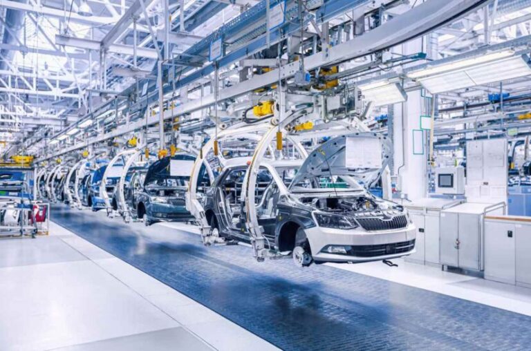 Leve repunte mensual de la industria y la…