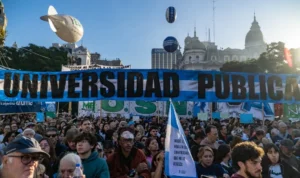 “Es un hecho inédito en la historia democrática que sancionen a un funcionario por no cumplir la ley”, Guillermo Durán