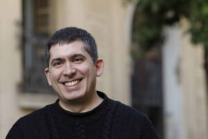 Bruno Bimbi: “Brasil es un país partido por la mitad” y el balotaje se define por muy poco