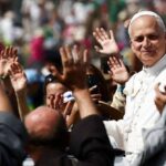 El papa León XIV mantiene su intención de visitar la Argentina pese a su reciente operación