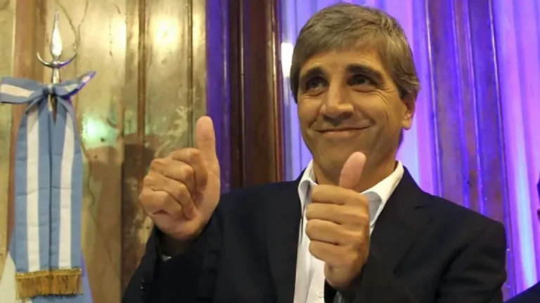 Radio Del Plata desde El Coloquio de IDEA: Carlos…