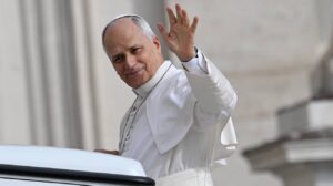 El mensaje del papa León XIV tras haber sido operado: “Sin familias fuertes, el mundo no tiene futuro”